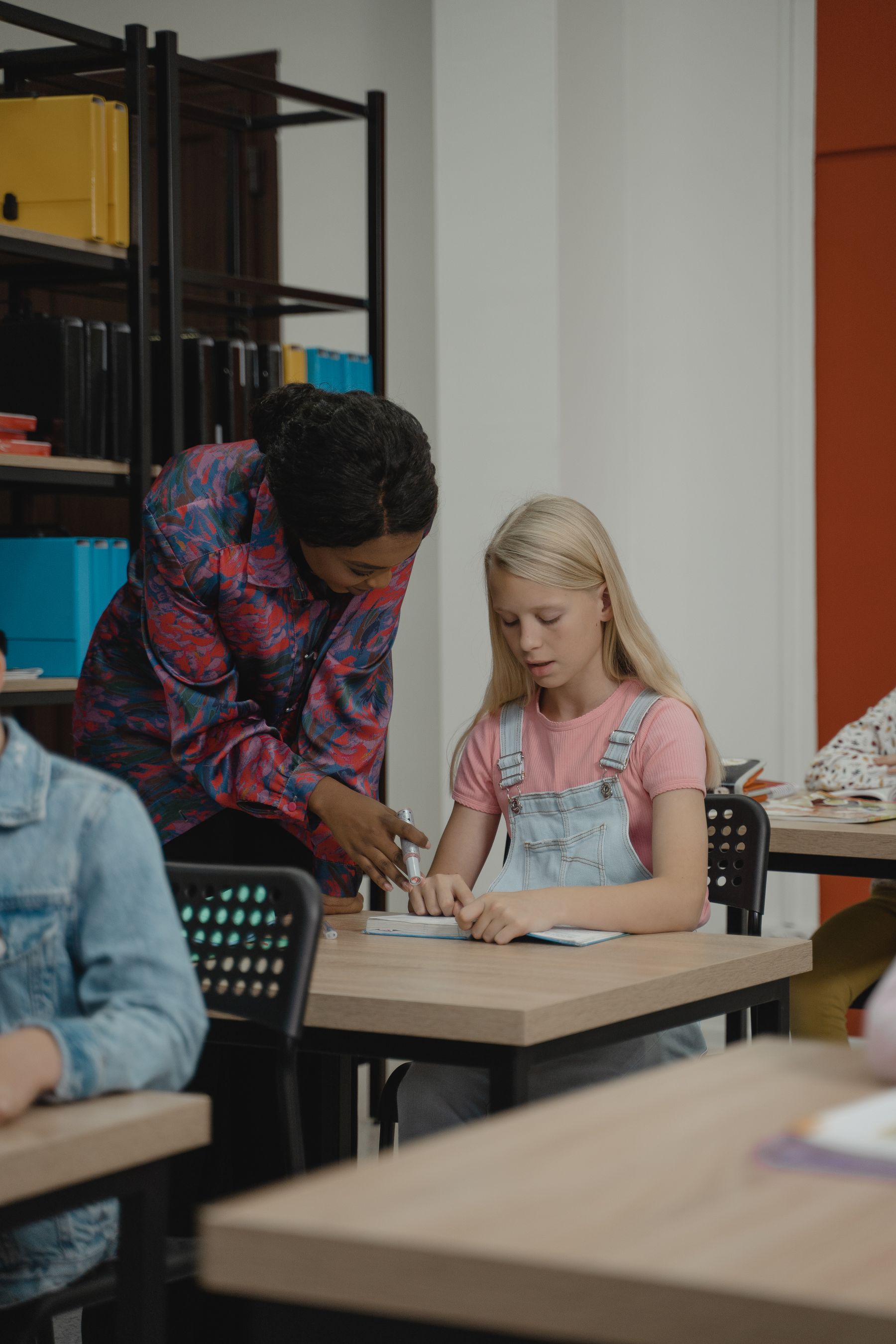 Real learning setting related to Reading Tutoring for Children: Accuracy, Fluency and Understanding